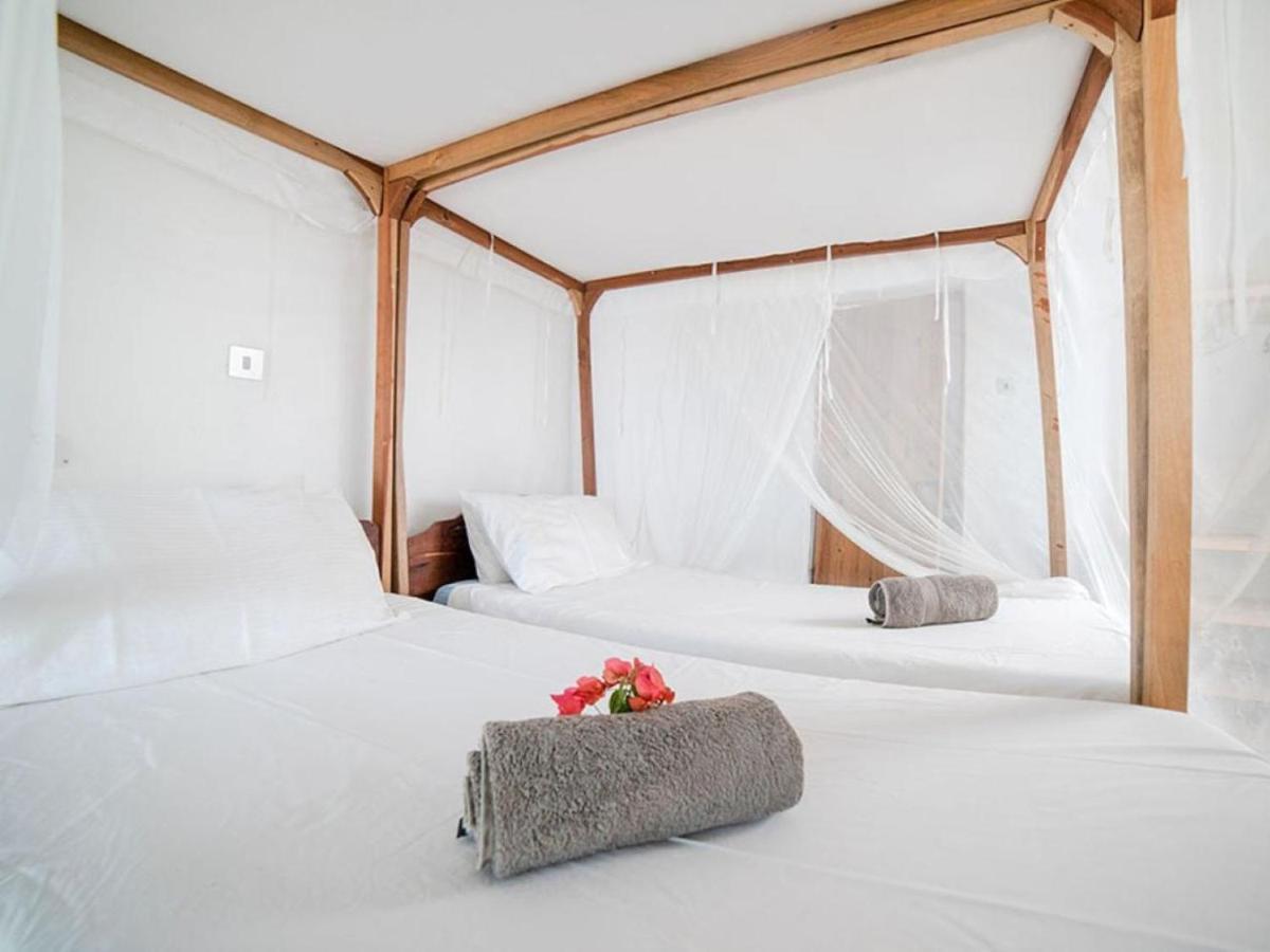 Thumbi View Lodge Cape Maclear Chambre photo