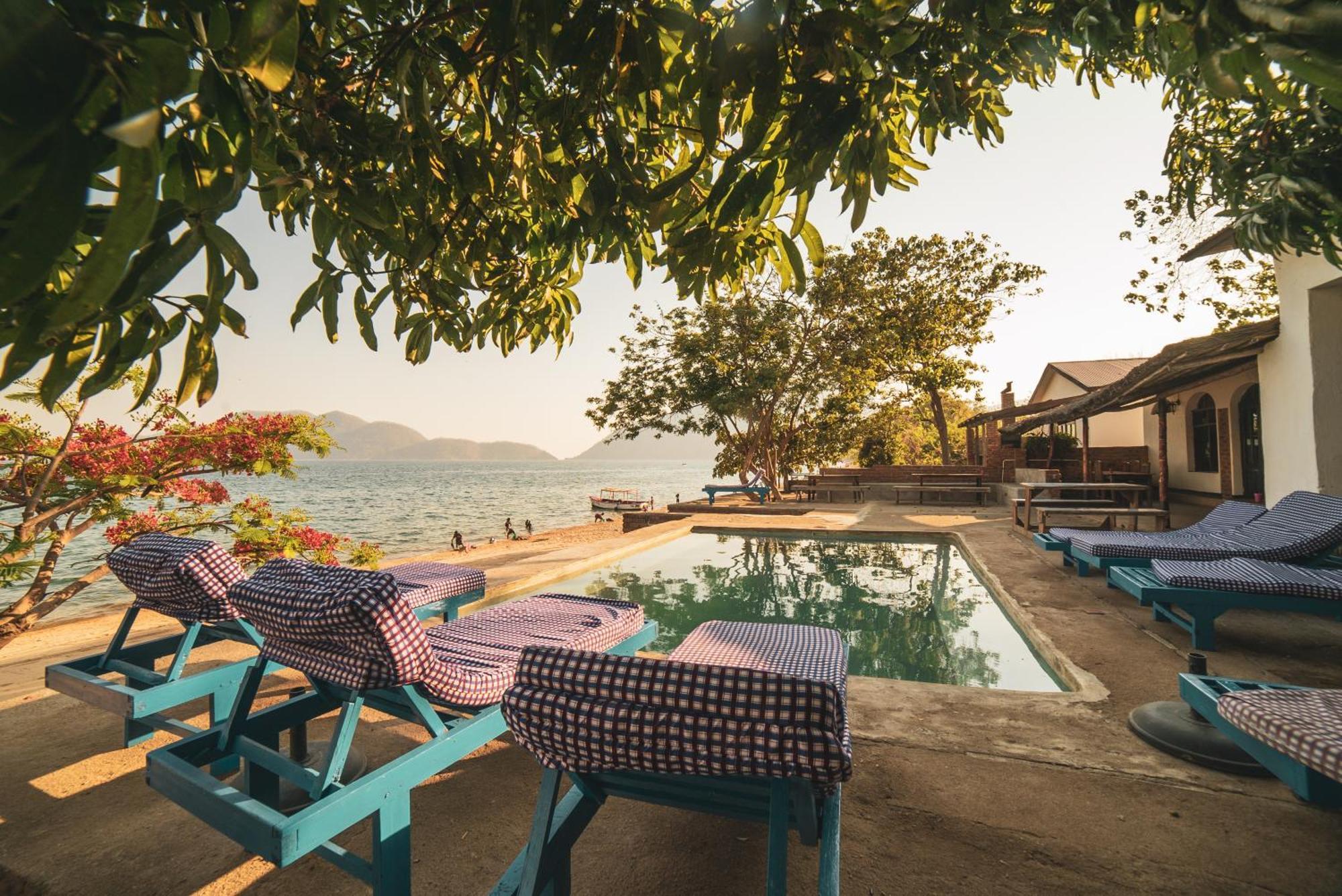 Thumbi View Lodge Cape Maclear Extérieur photo